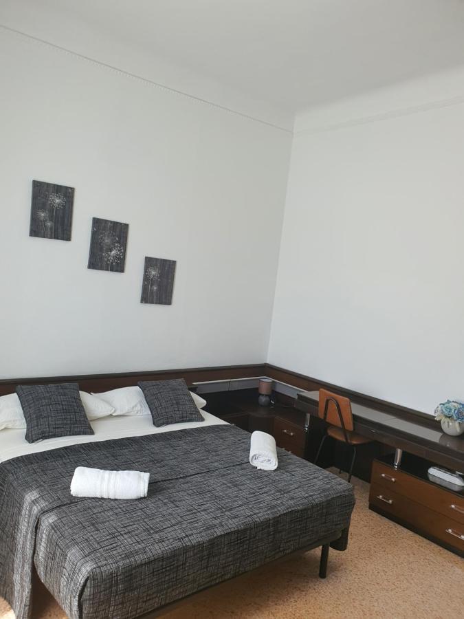La Casa Della Stazione Apartment La Spezia Bagian luar foto
