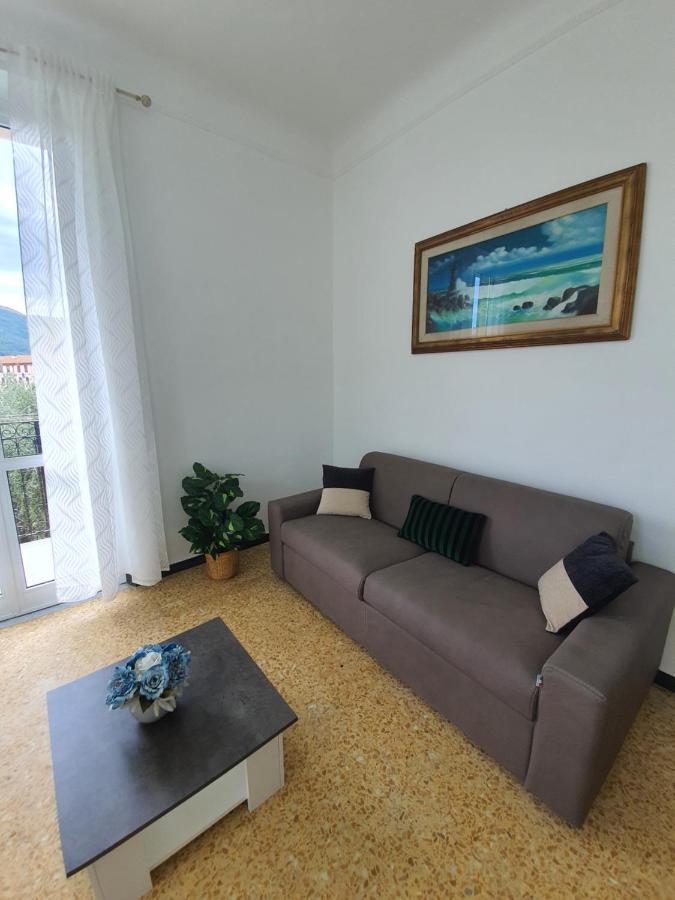 La Casa Della Stazione Apartment La Spezia Bagian luar foto
