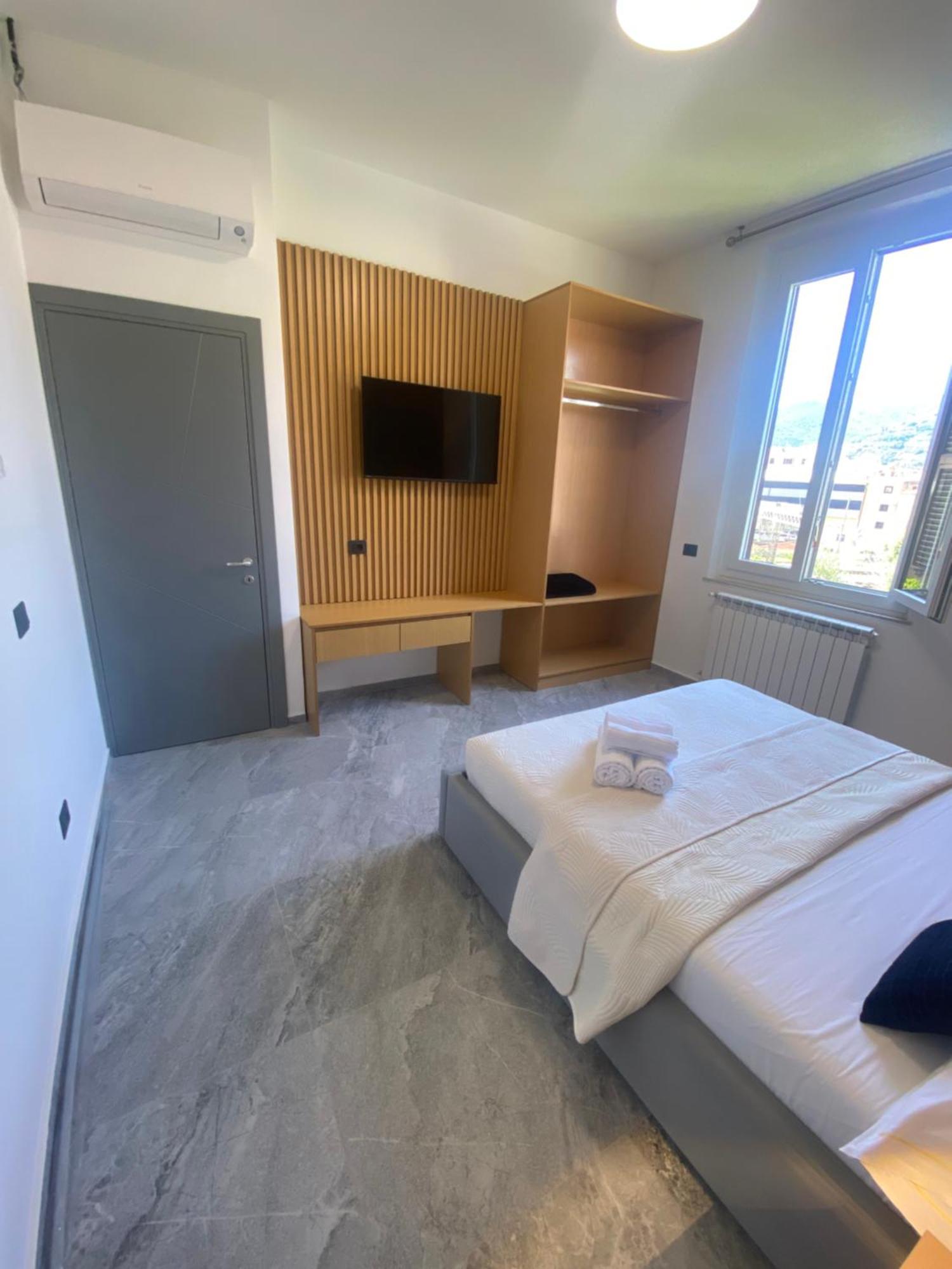 La Casa Della Stazione Apartment La Spezia Bagian luar foto